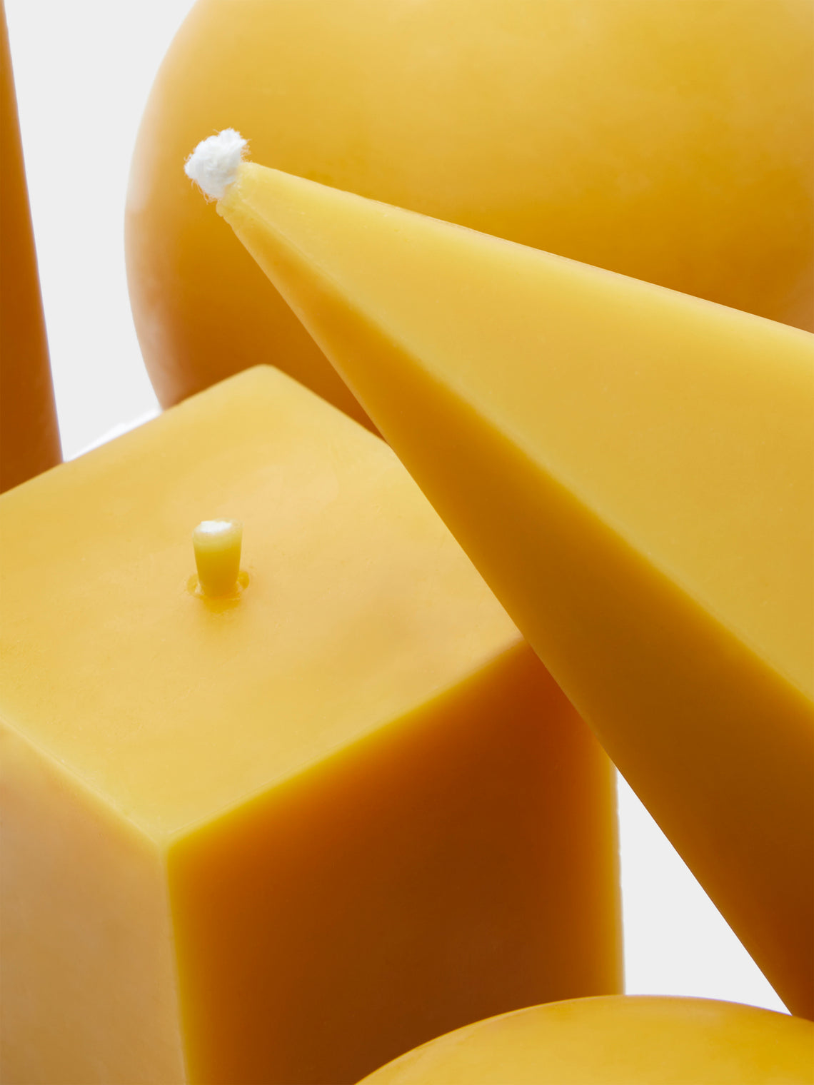 Bzzwax - Beeswax Geometric Candles (Set of 5) -  - ABASK