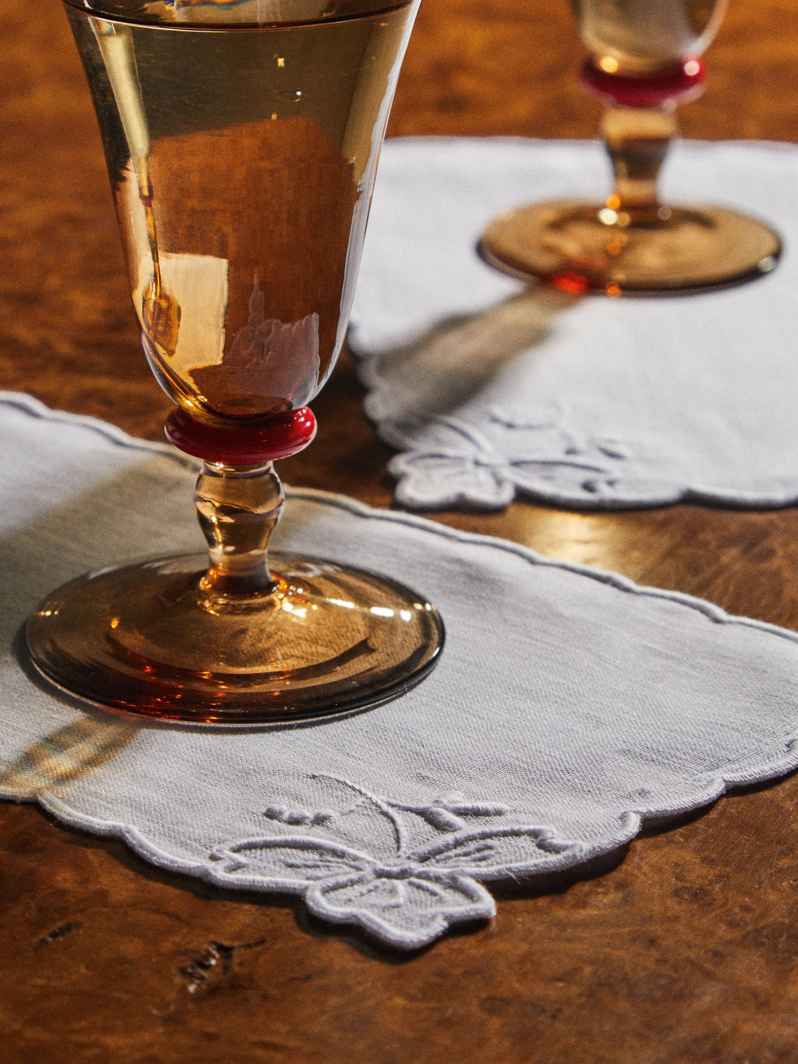 Taf Firenze - Smerlo Foglie Hand-Embroidered Linen Cocktail Napkins (Set of 6) -  - ABASK