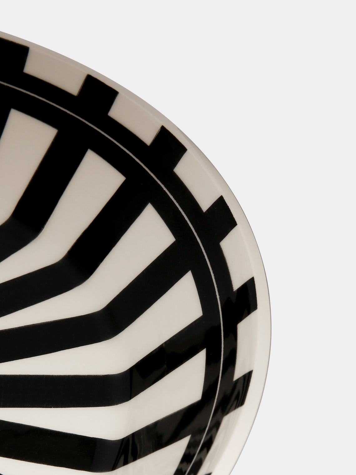 Hedwig Bollhagen - Ritzen Hand-Painted Ceramic Low Pedestal Serving Bowl -  - ABASK