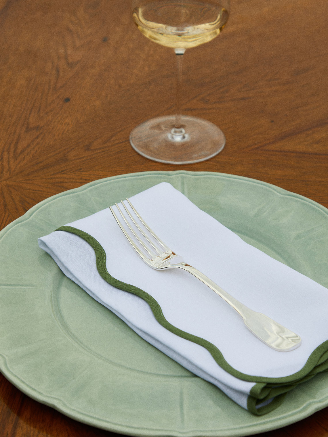 Angela Wickstead - Chiara Scalloped Linen Napkins (Set of 4) -  - ABASK