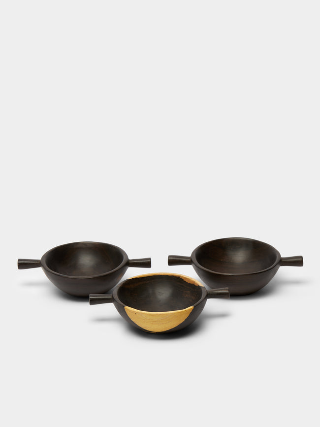 Qäsa Qäsa Carvers - Hand-Carved Blackwood Snack Bowls (Set of 3) -  - ABASK - 