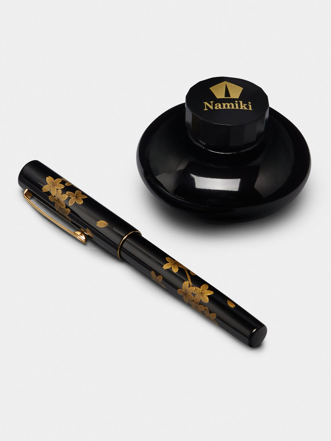 Namiki - Yukari Chinkin 'Cherry Blossom' Urushi Fountain Pen -  - ABASK