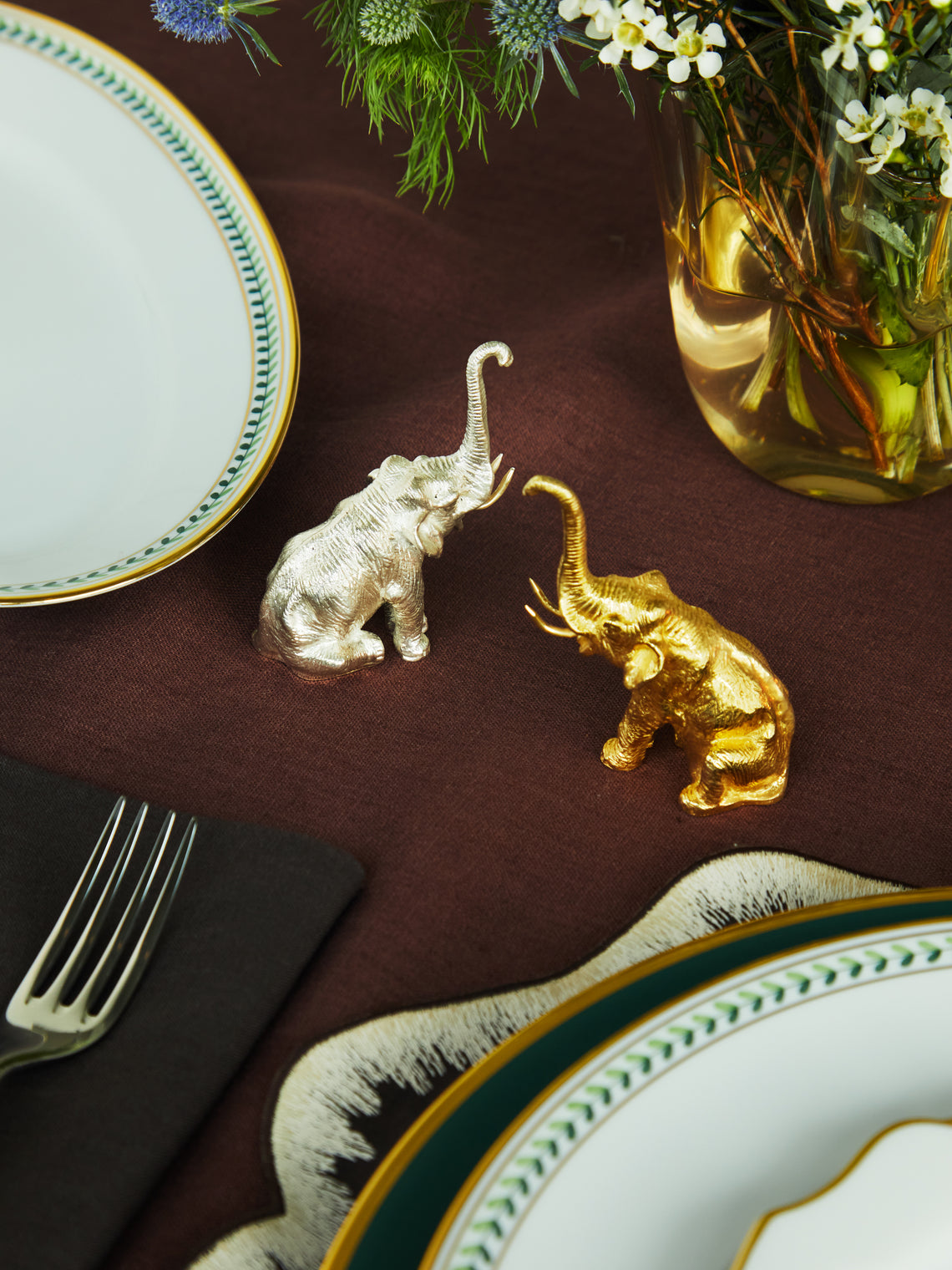 Jarosinski & Vaugoin - Sterling Silver and Gold Vermeil Elephant Salt & Pepper Set - Silver - ABASK