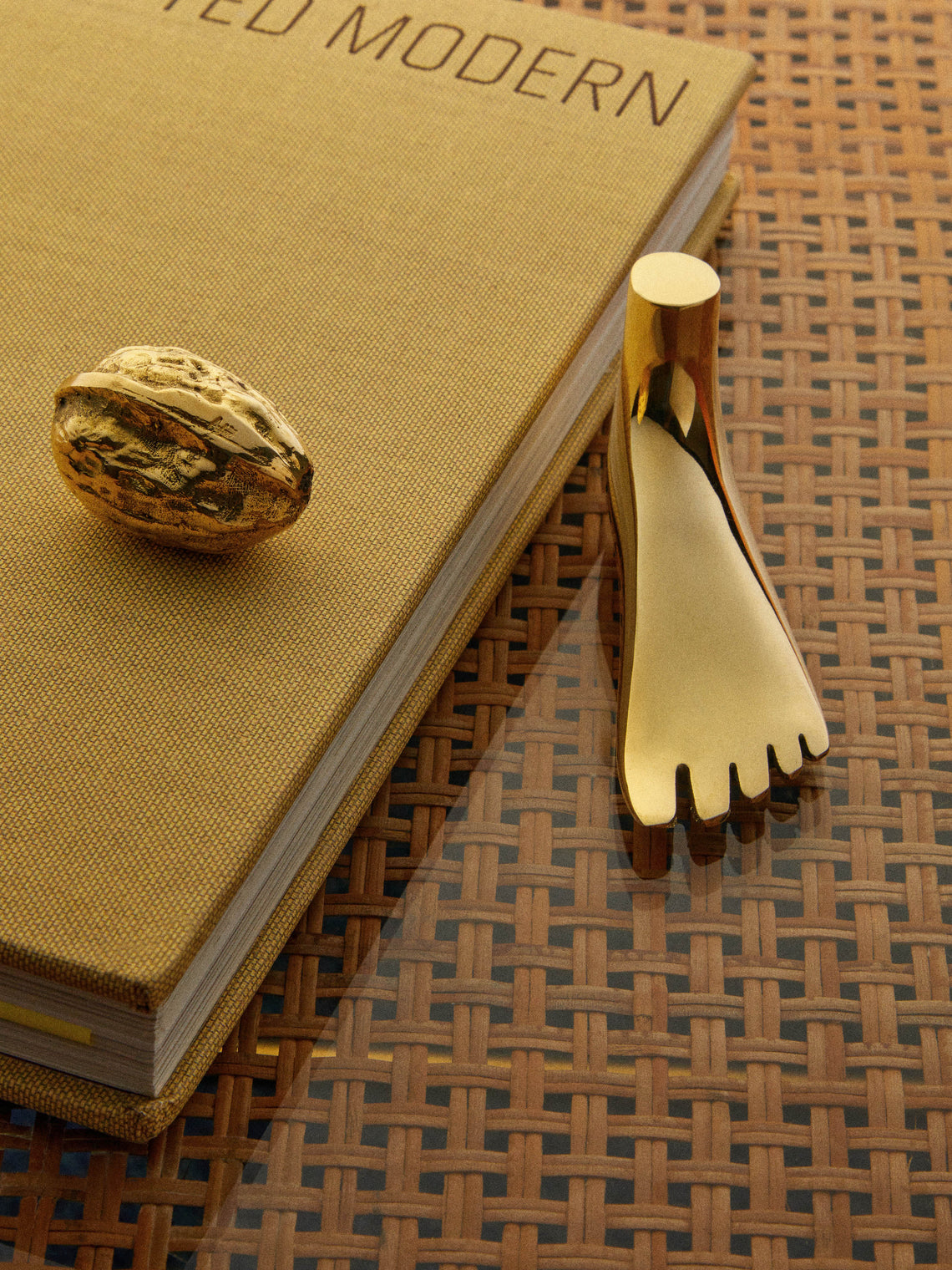 Carl Auböck - Foot Brass Paperweight -  - ABASK