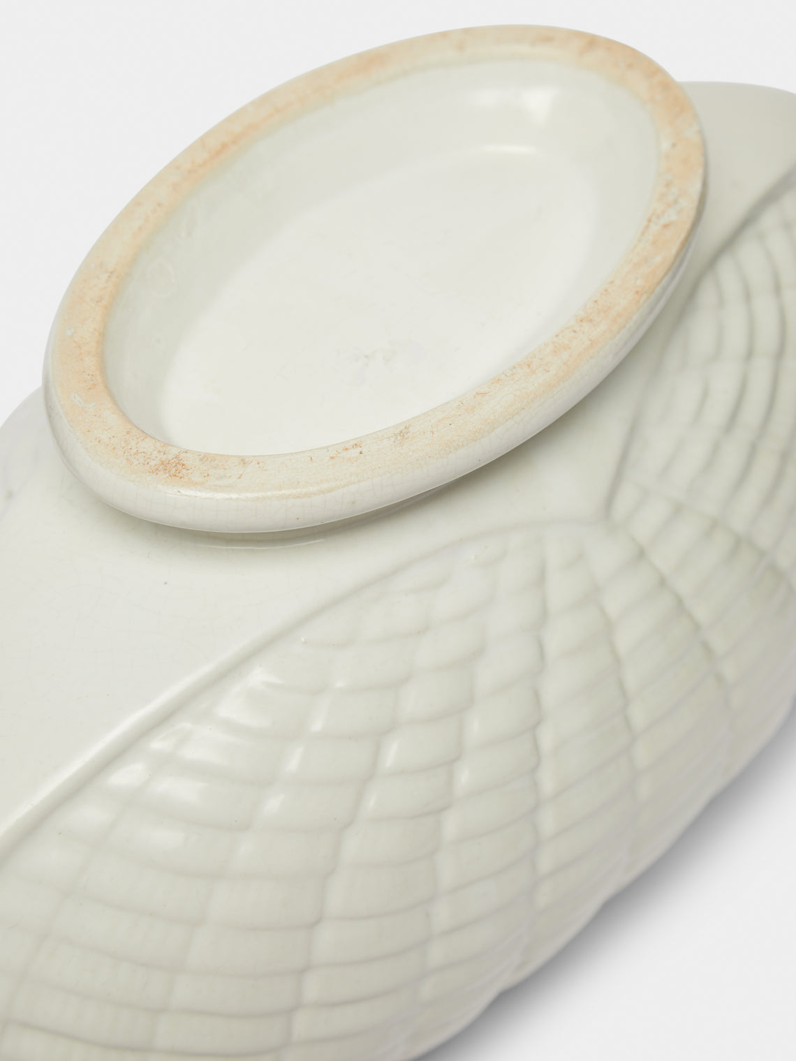 Antique and Vintage - 1930-1940 Large Shell Mantle Vase - White - ABASK