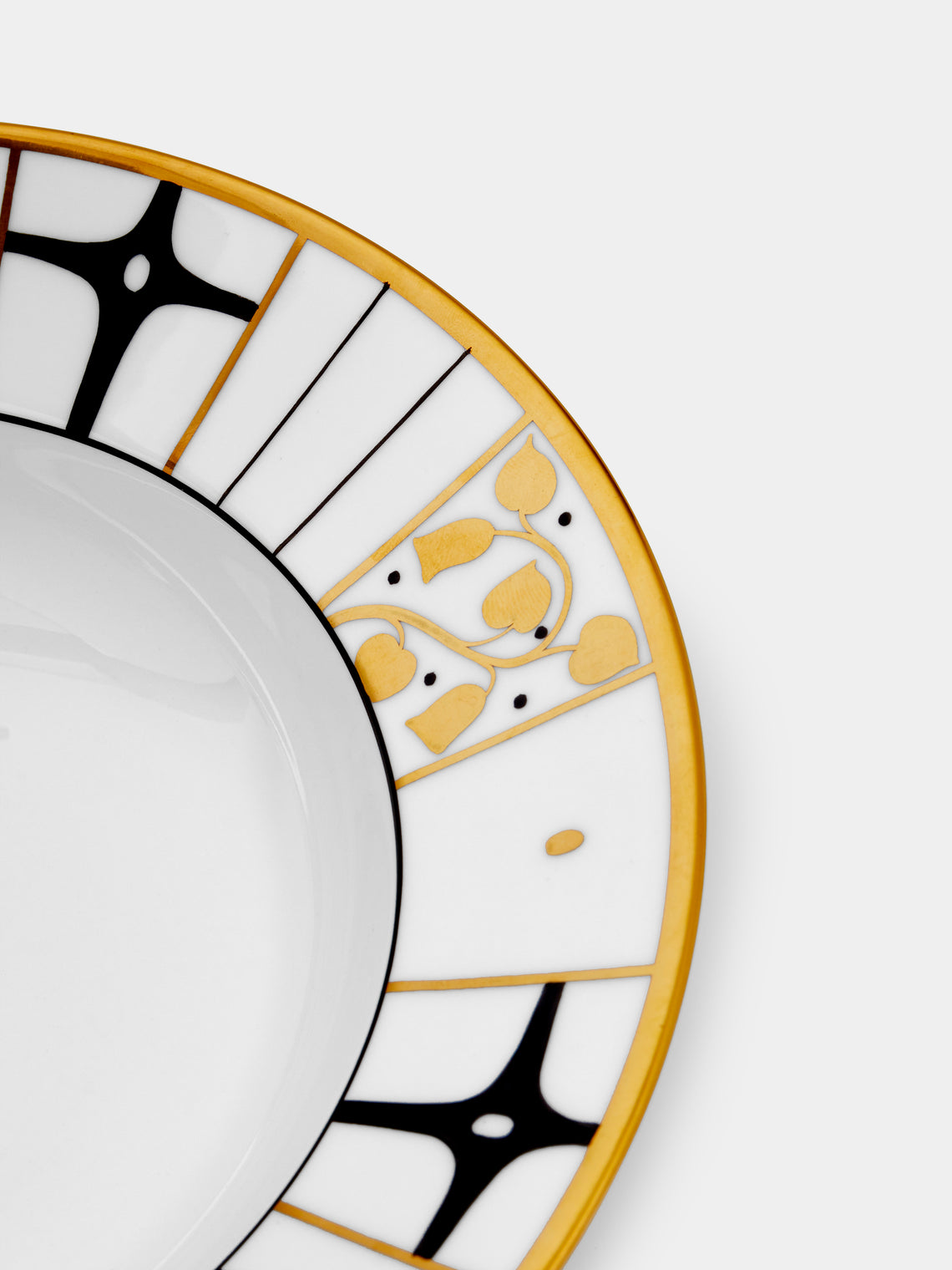 Augarten - Déco Vienne Porcelain Hand-Painted Soup Plate - ABASK