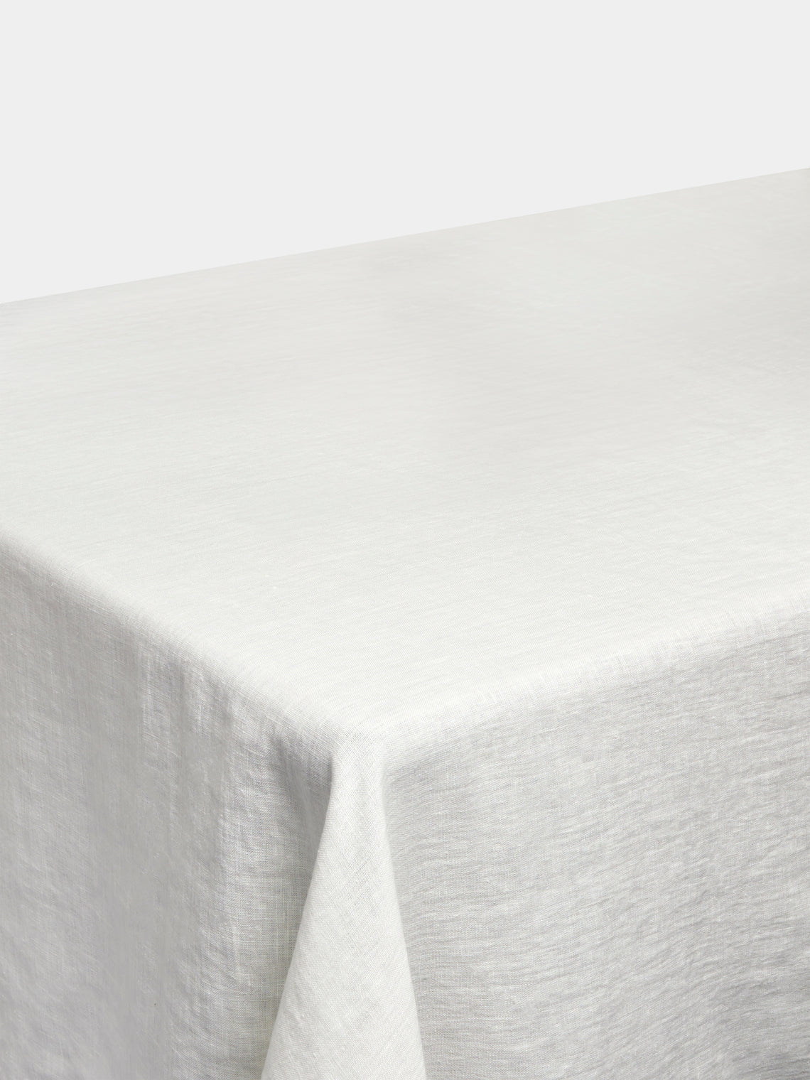 Madre Linen - Hand-Dyed Linen Contrast-Edge Tablecloth -  - ABASK