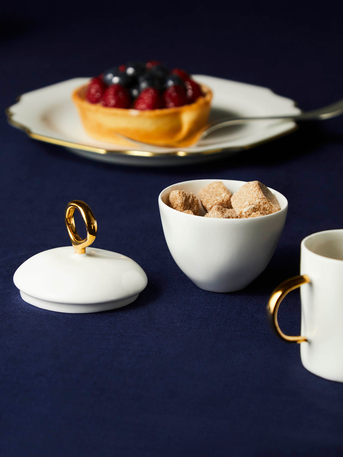 Feldspar - Hand-Painted 24ct Gold and Bone China Sugar Bowl - White - ABASK