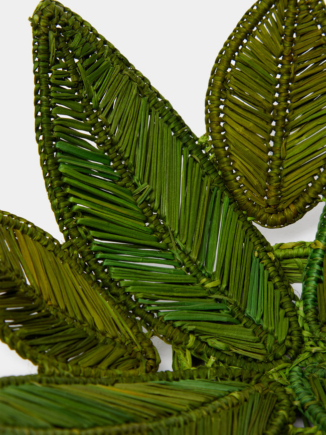 Artesanías del Atlántico - Handwoven Stromanthe Palm Centrepiece -  - ABASK